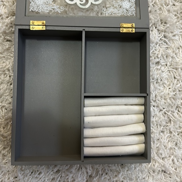 Jewlery box - Picture 4 of 6